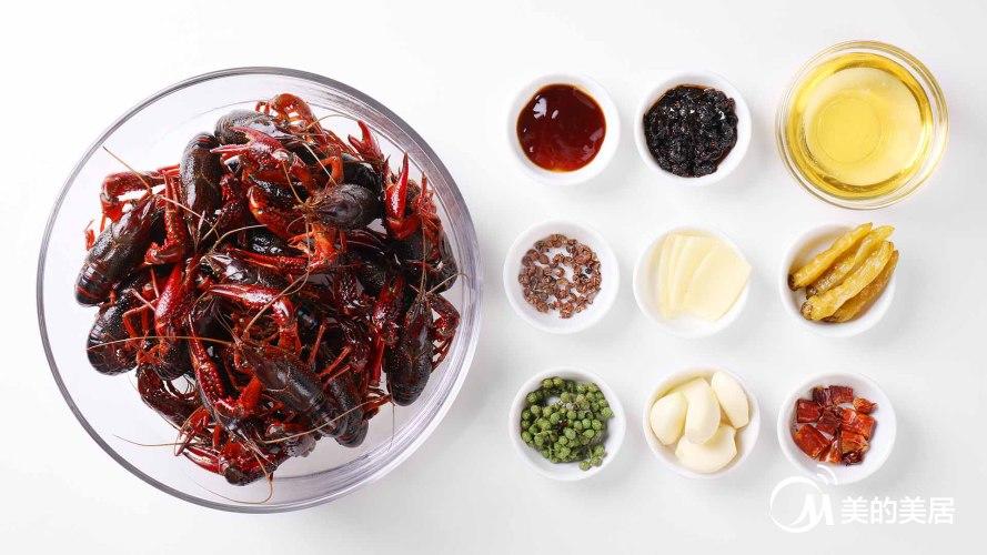 麻辣十三香小龙虾的做法 步骤1