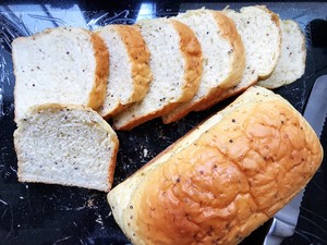 营养藜麦软软吐司的做法 步骤12