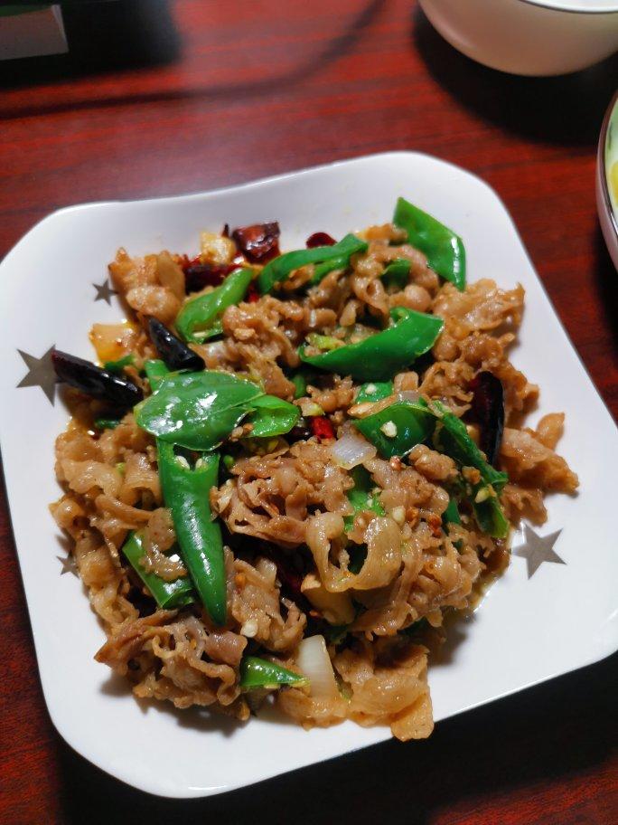 好名字都让猪给拱了么做的爆炒羊肉卷