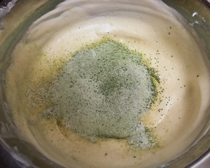 抹茶蜂蜜蛋糕的做法 步骤7
