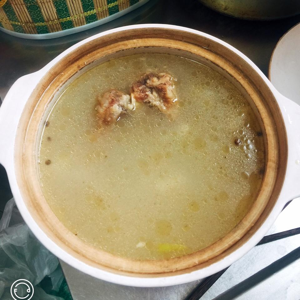 help58_com做的牛棒骨汤～超级营养 好喝!