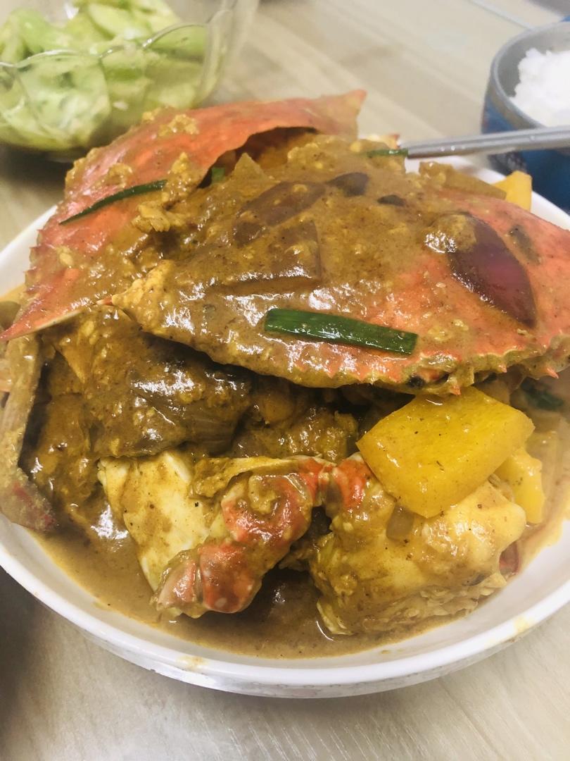 何睿睿做的椰浆咖喱蟹