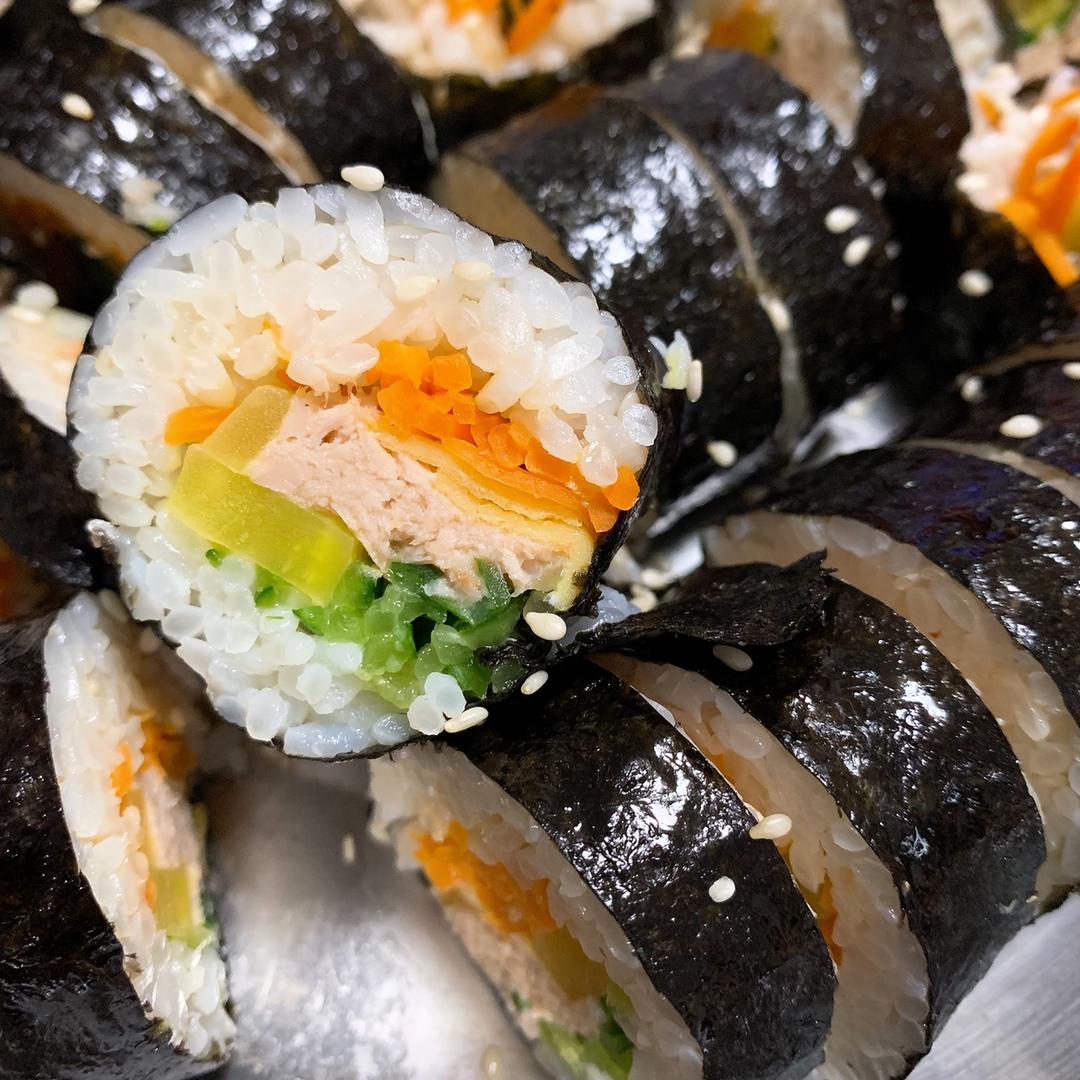罗清心做的韩式紫菜包饭