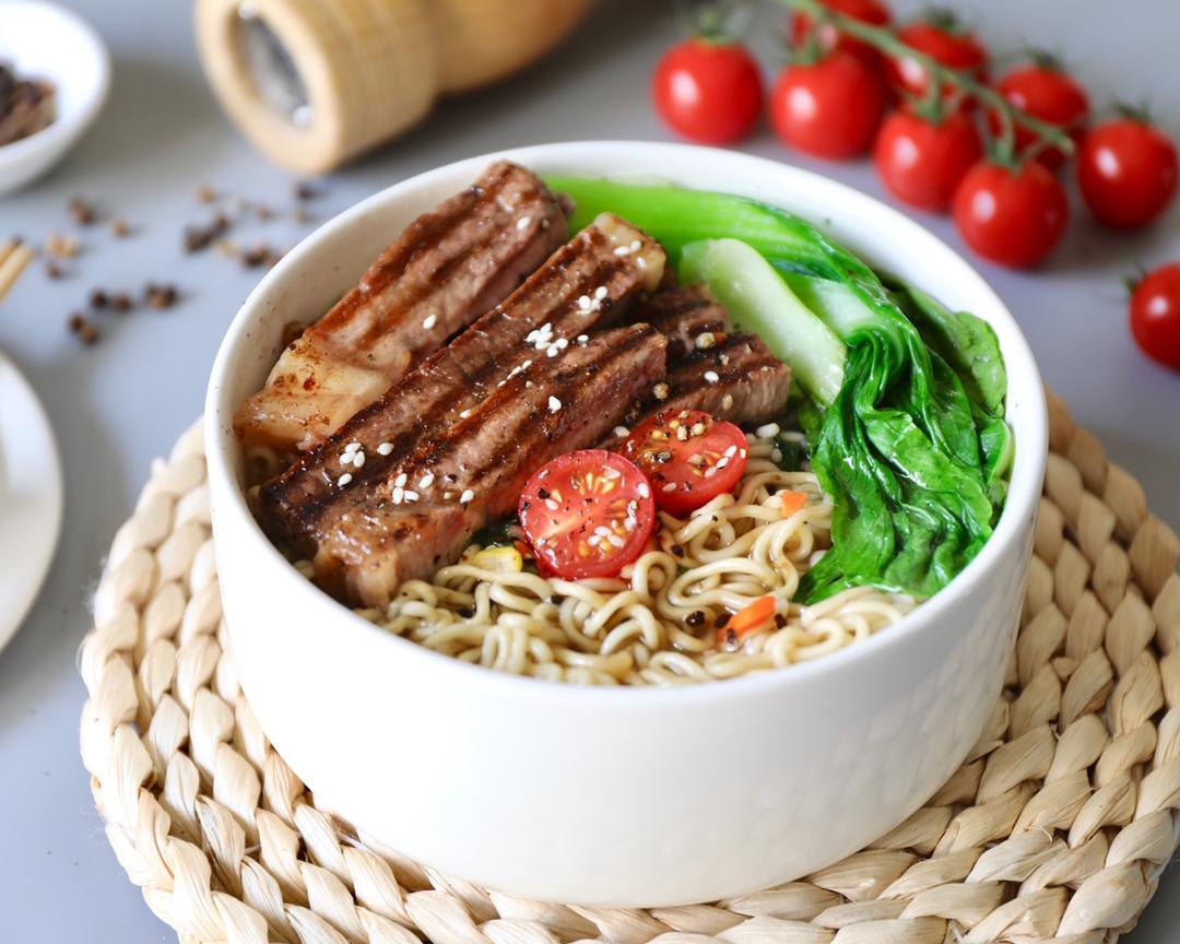 黑胡椒牛排面
