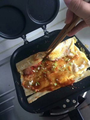 烤冷面的做法 步骤4