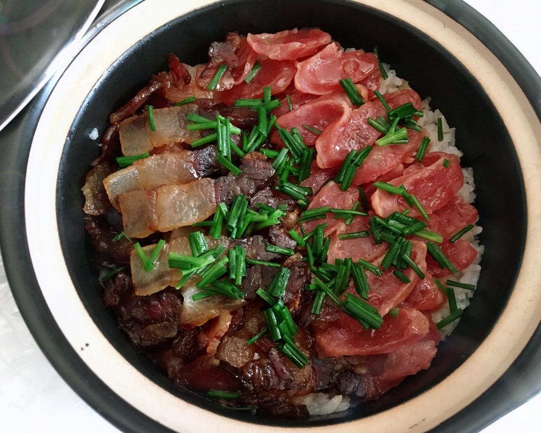 腊肉腊肠煲仔饭懒人餐
