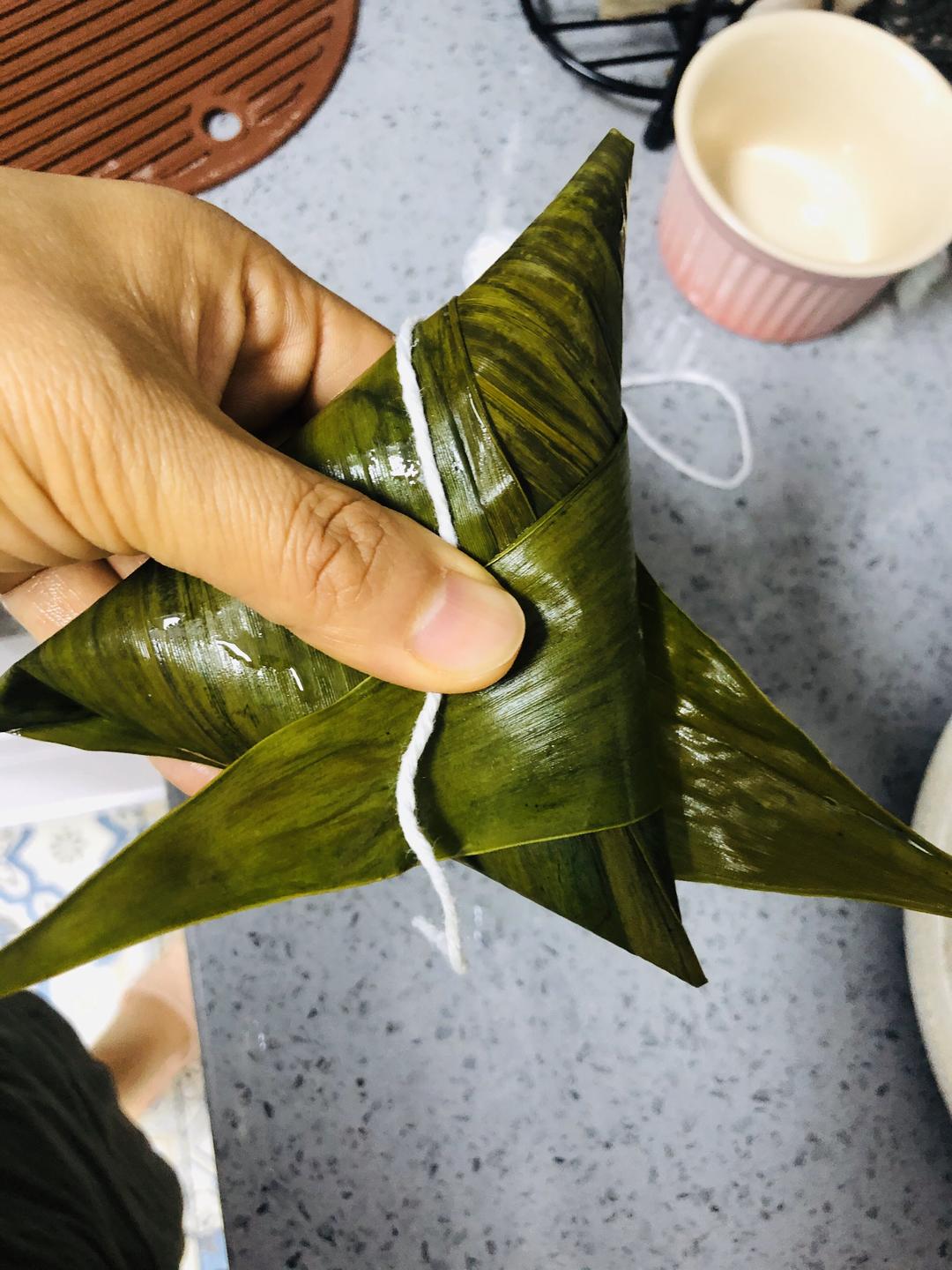 粽子 胶东三角粽的包法