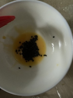 奶香芝麻南瓜鸡蛋饼干的做法 步骤6