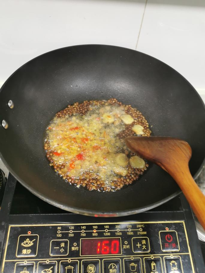 海底捞版零失败麻辣小龙虾！！！！的做法 步骤10