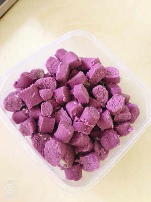 只要你不怕烫:芋圆1号(红薯芋圆仙草红豆桂圆)的做法 步骤9