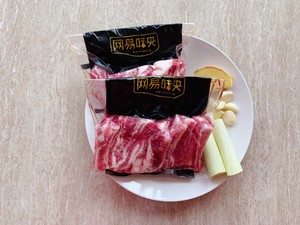 高升排骨的做法 步骤1