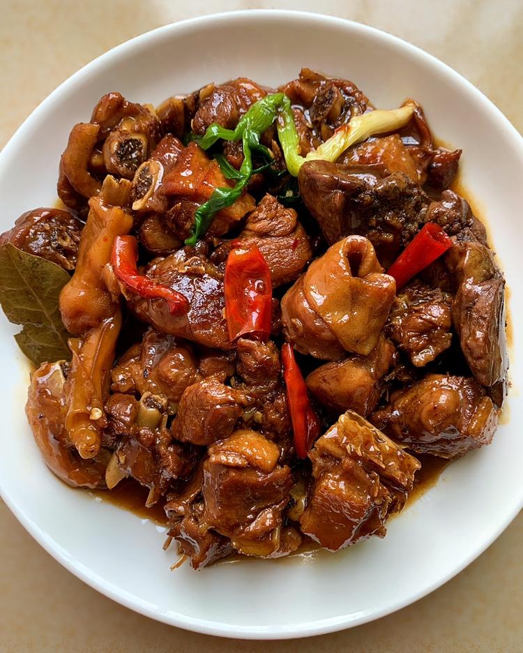 美食每刻pyr做的香辣啤酒鸭
