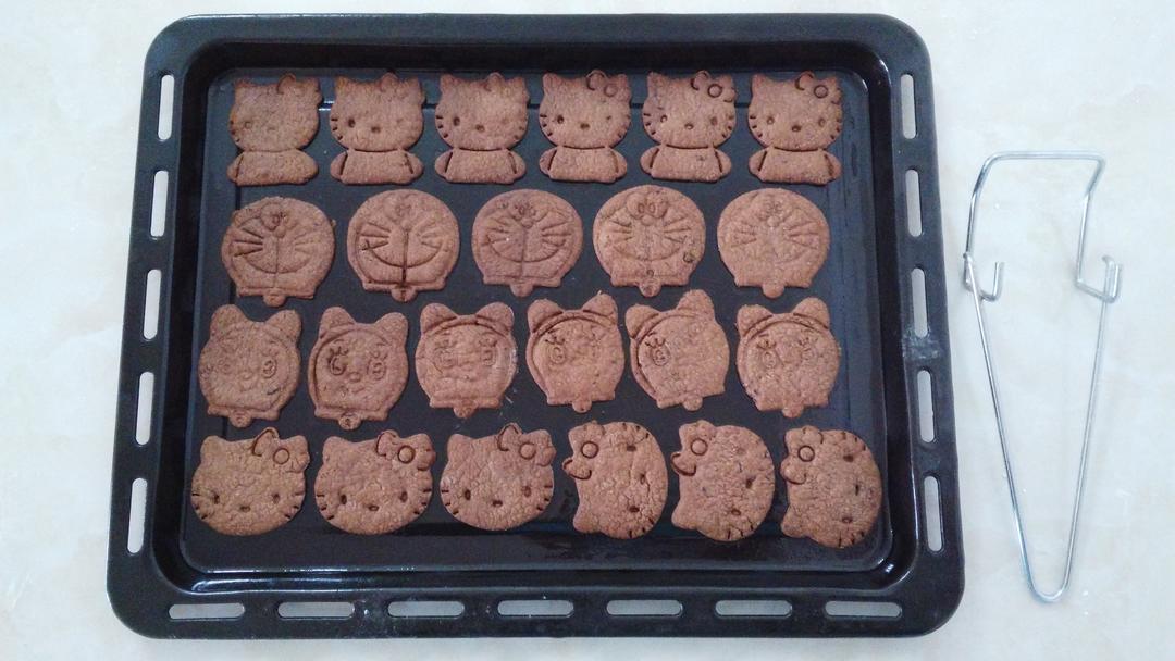 【(无黄油牛奶 低糖低油）巧克力饼干 2种配方的做法步骤图】幸运之星133-制作