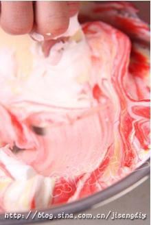 【彩虹蛋糕卷的做法步骤图，彩虹蛋糕卷怎么做好吃】食尚先生王森-制作