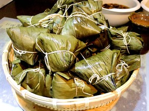 【花生肉粽】的做法 步骤17