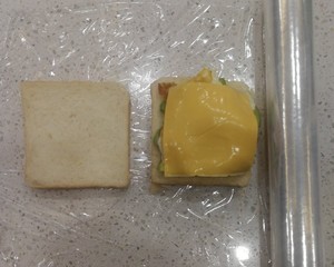 健康牛油果煎蛋三明治的做法 步骤5