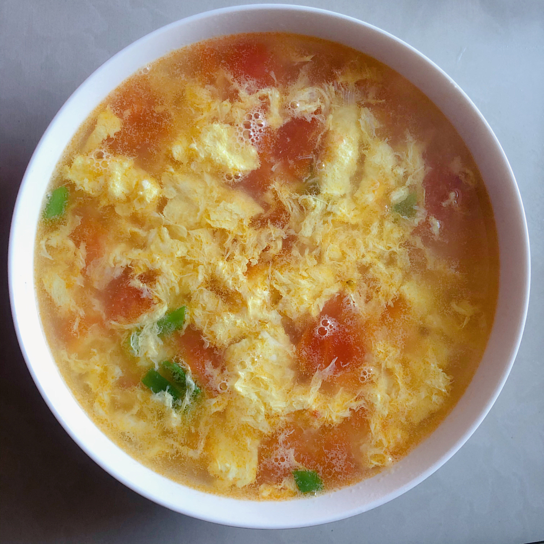 09:10:02西红柿鸡蛋汤西红柿,鸡蛋,干淀粉,胡椒粉,盐,香油,葱花,香菜