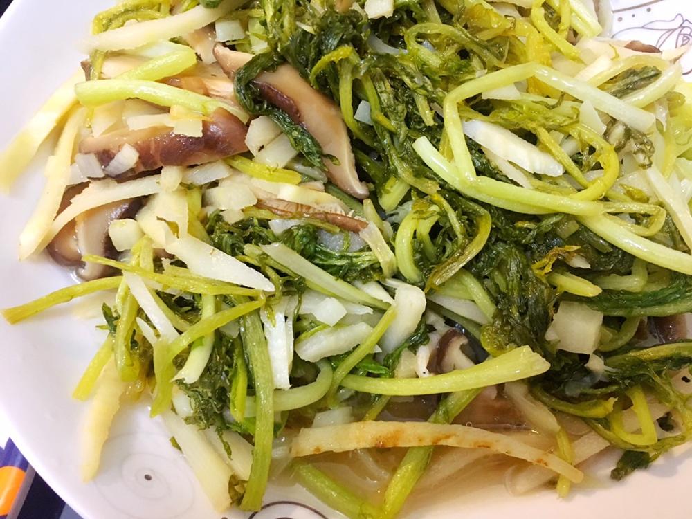 香斐子做的银丝芥菜