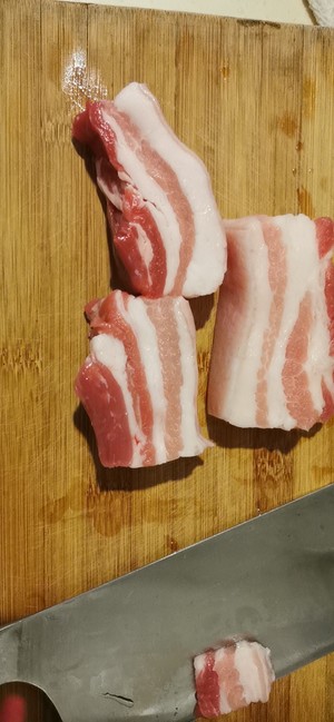 简易版生菜包肉的做法 步骤1