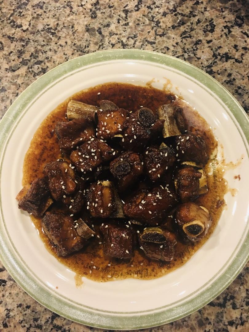 小蘅99做的糖醋排骨/糖醋小排(不放油(12345口诀做出正宗上海本帮)