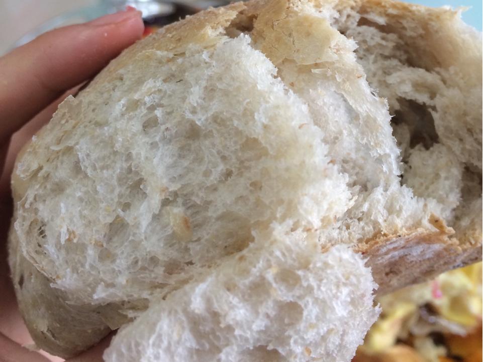 【无油无糖小餐包的做法步骤图，怎么做好吃】田小芯吧-制作