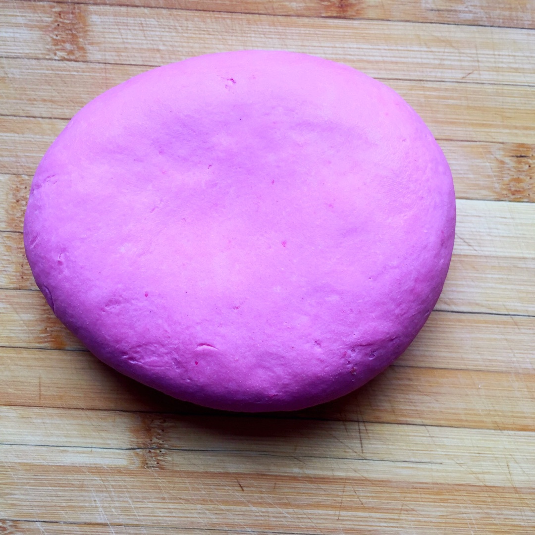 火龙果果皮面食(蝴蝶面、面条、面片)