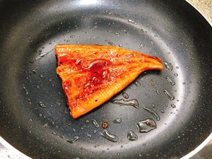 鳗鱼豆腐片金针菇的做法 步骤5