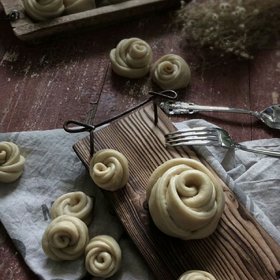 火龙果葡萄汁馒头