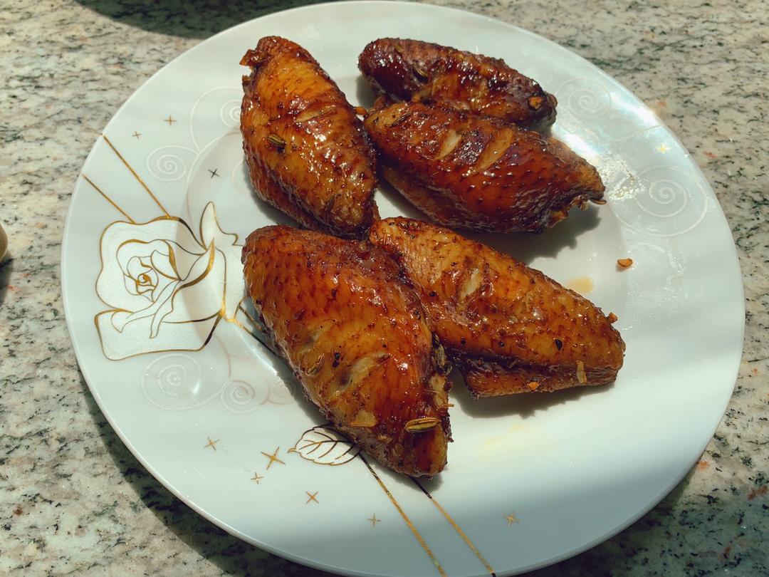 秘制烤鸡翅