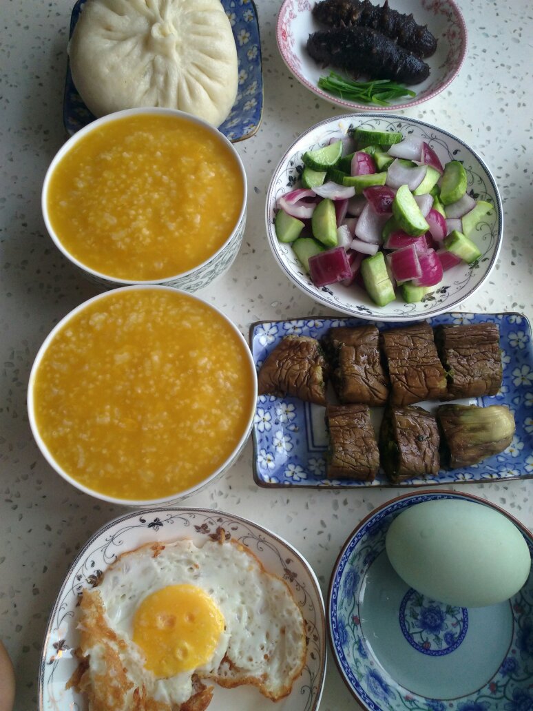 女辽宁大连家庭主妇做的早餐2018年8月27日