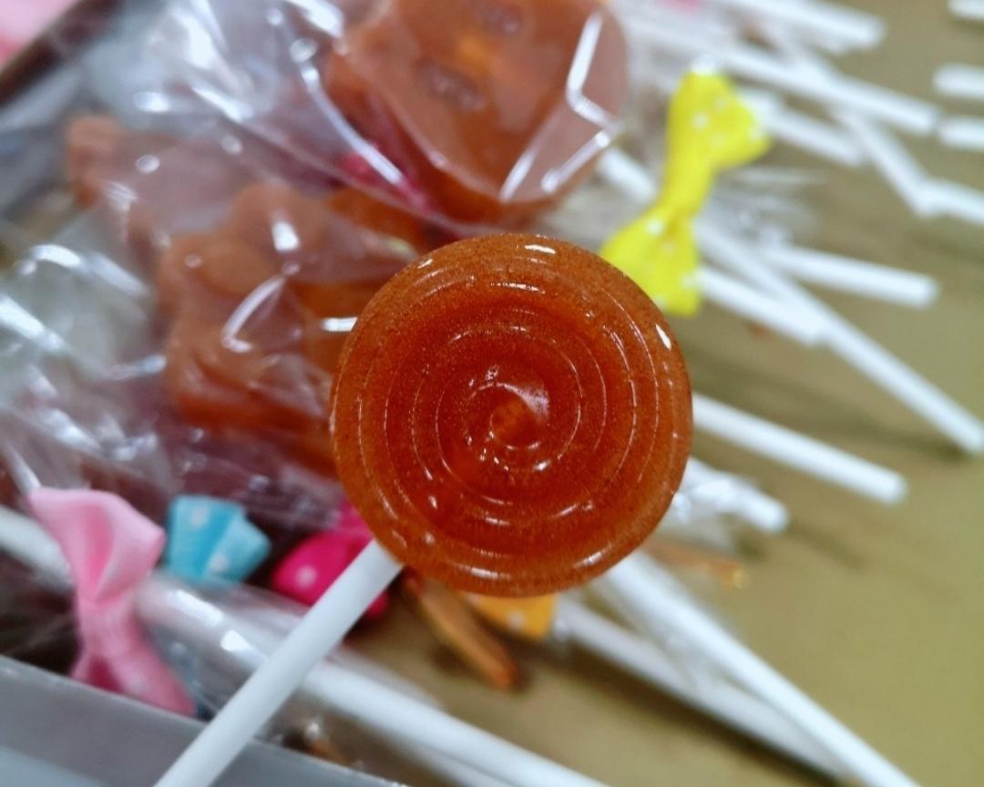 低糖苹果山楂棒棒糖