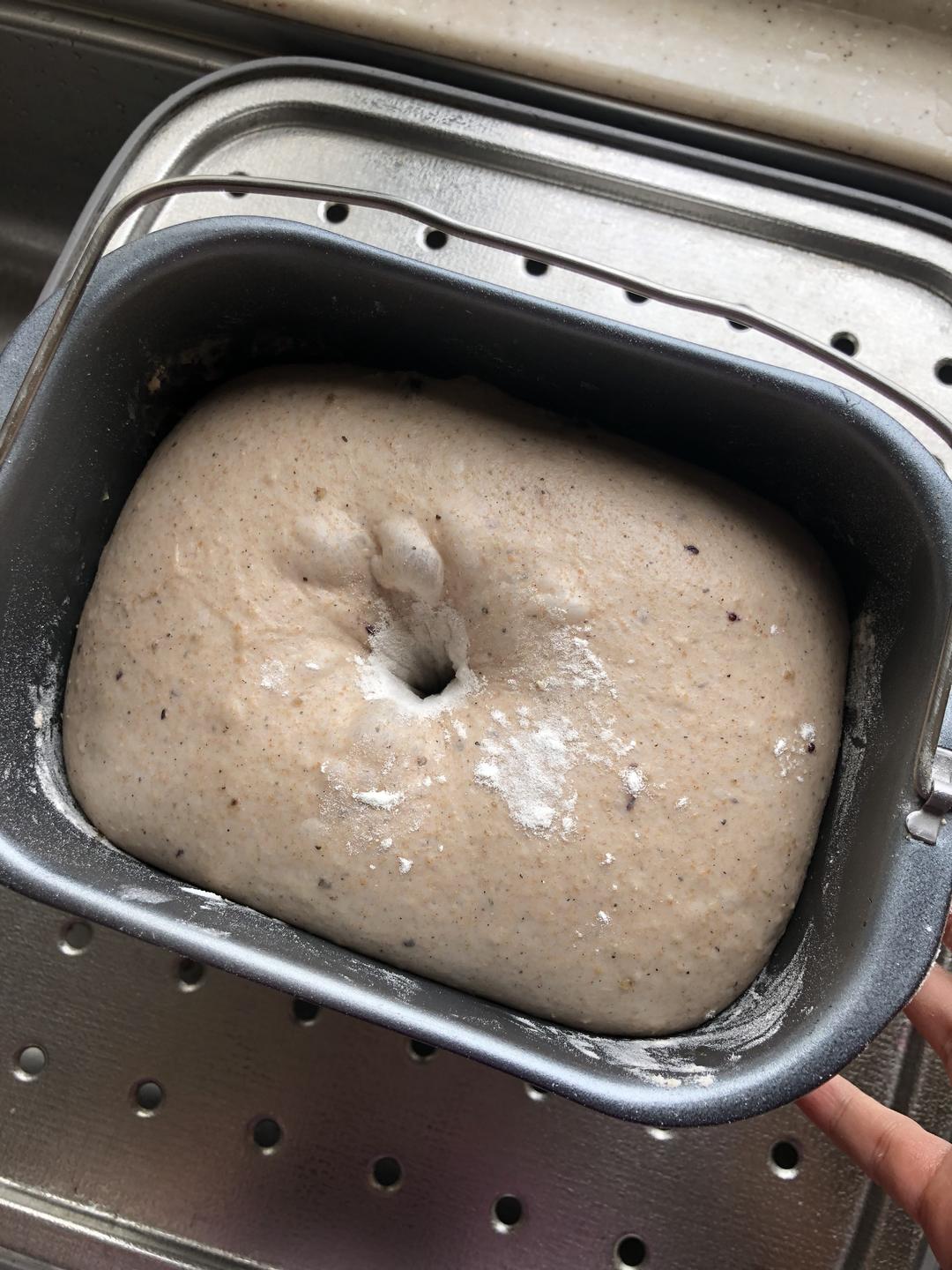 低卡藜麦全麦面包