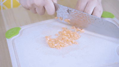 三文鱼藜麦饭团