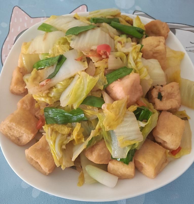 白菜炒油豆腐