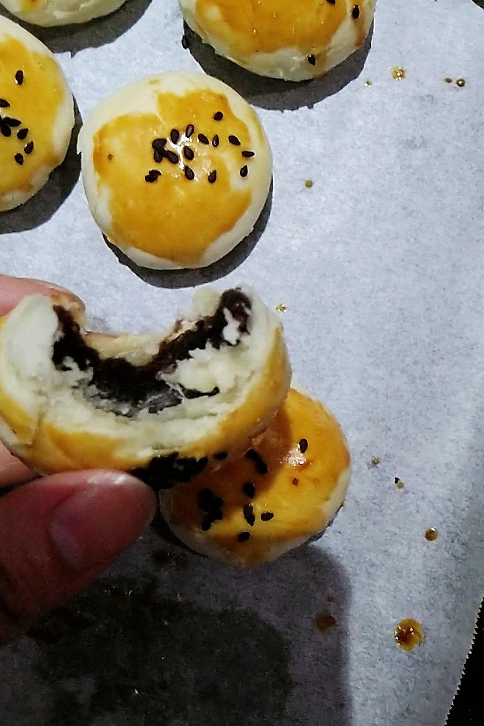 春日阳光吼吼做的不用揉出膜,不用醒面就能酥掉渣的中式酥皮点心