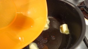 黄油苏打汽水(butter soda)的做法 步骤4
