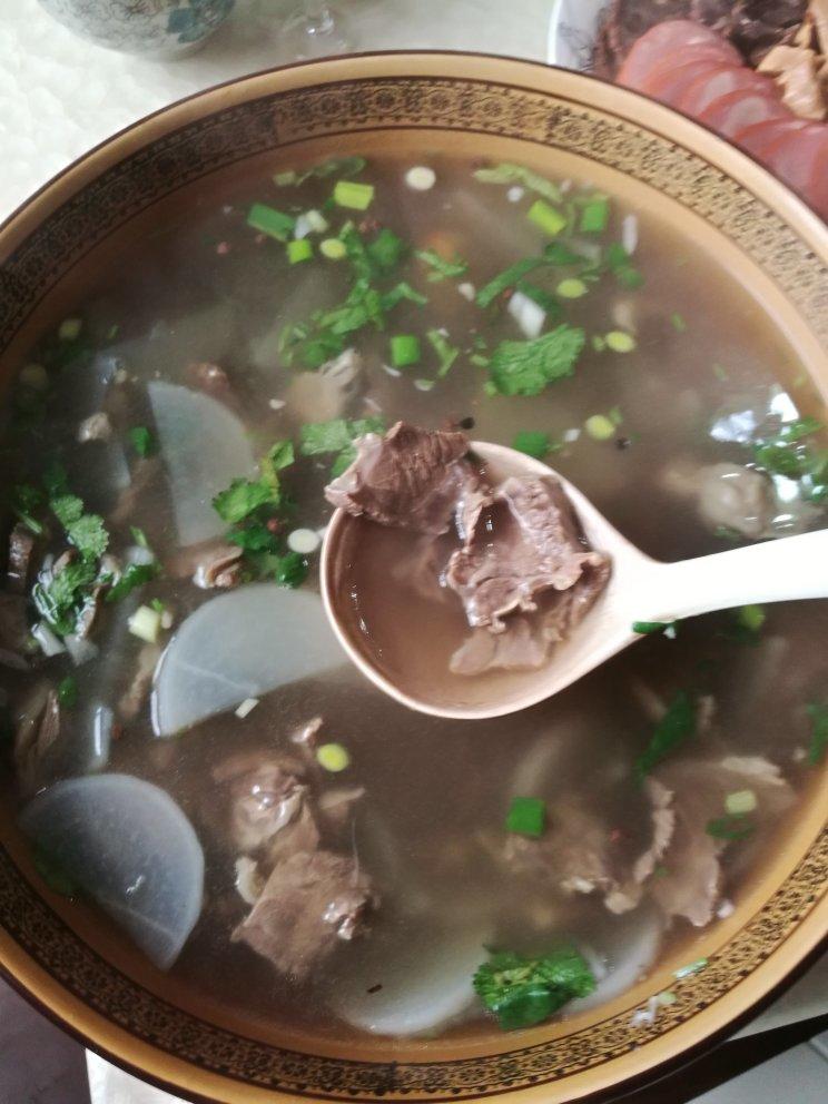 手机用户4308_51nc做的萝卜牛肉清汤