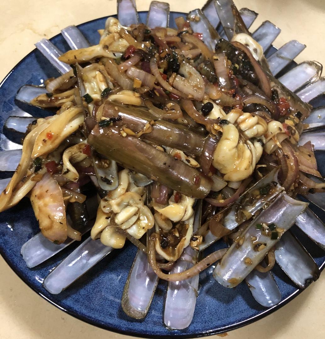 dizzycat做的秘制酱炒圣子王