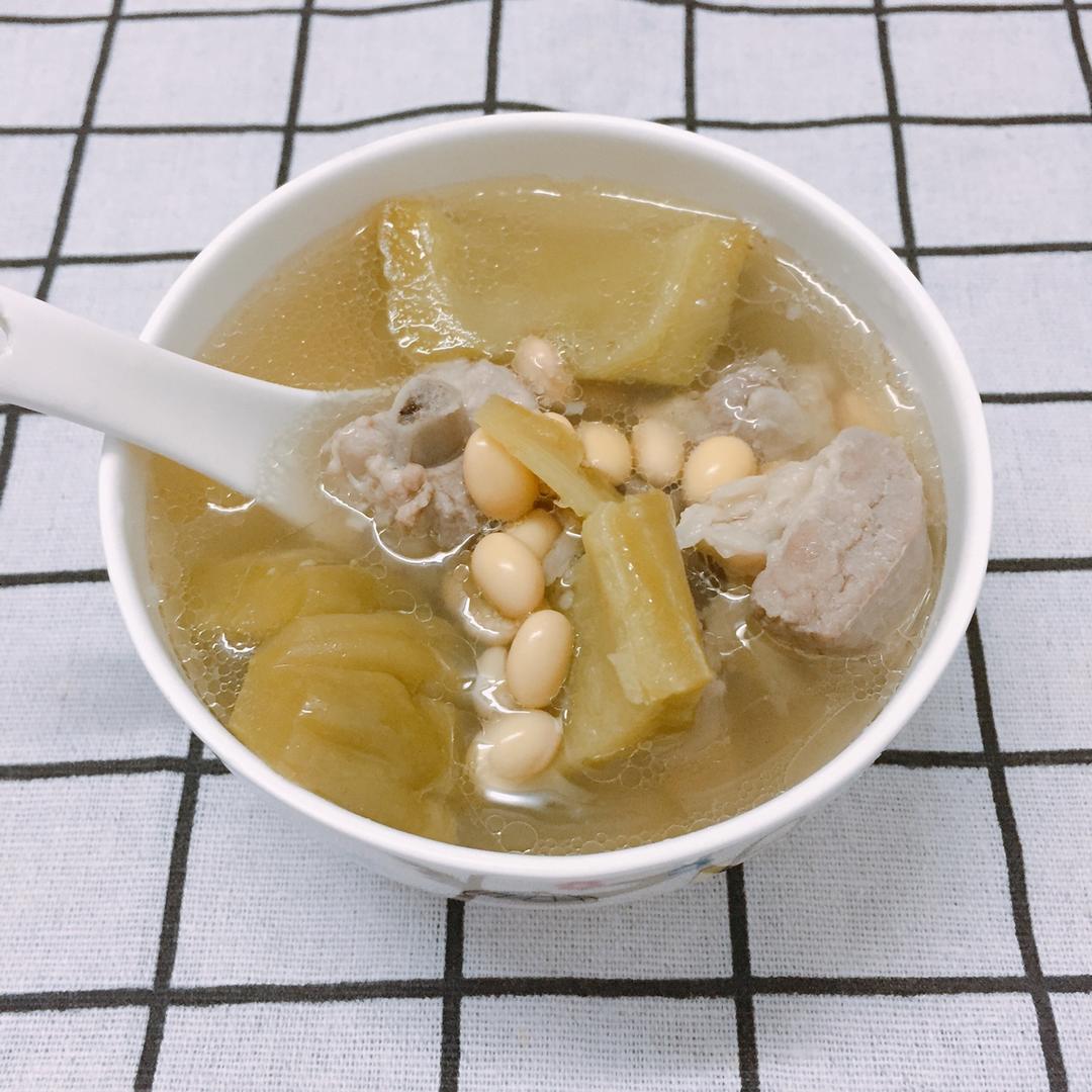 abbybaby2333做的黄豆苦瓜排骨汤