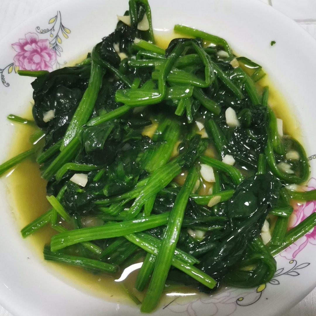 清炒菠菜