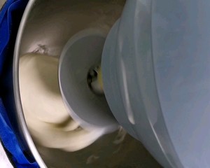 挤挤小面包 龟兔赛跑卡通主题面包的做法 步骤4