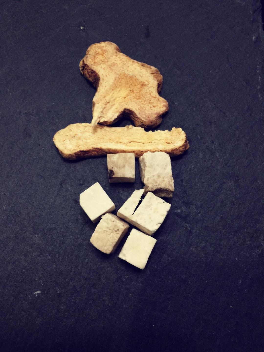 白术茯苓鸡的做法