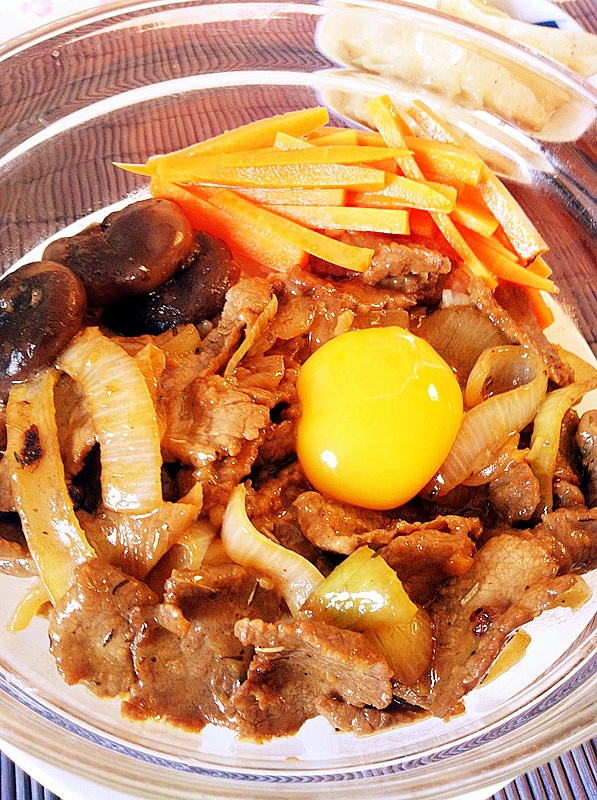 波动小月子做的和风牛肉饭牛丼