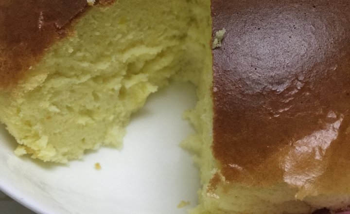 【电饭煲蒸蛋糕的做法步骤图,怎么做好吃】手