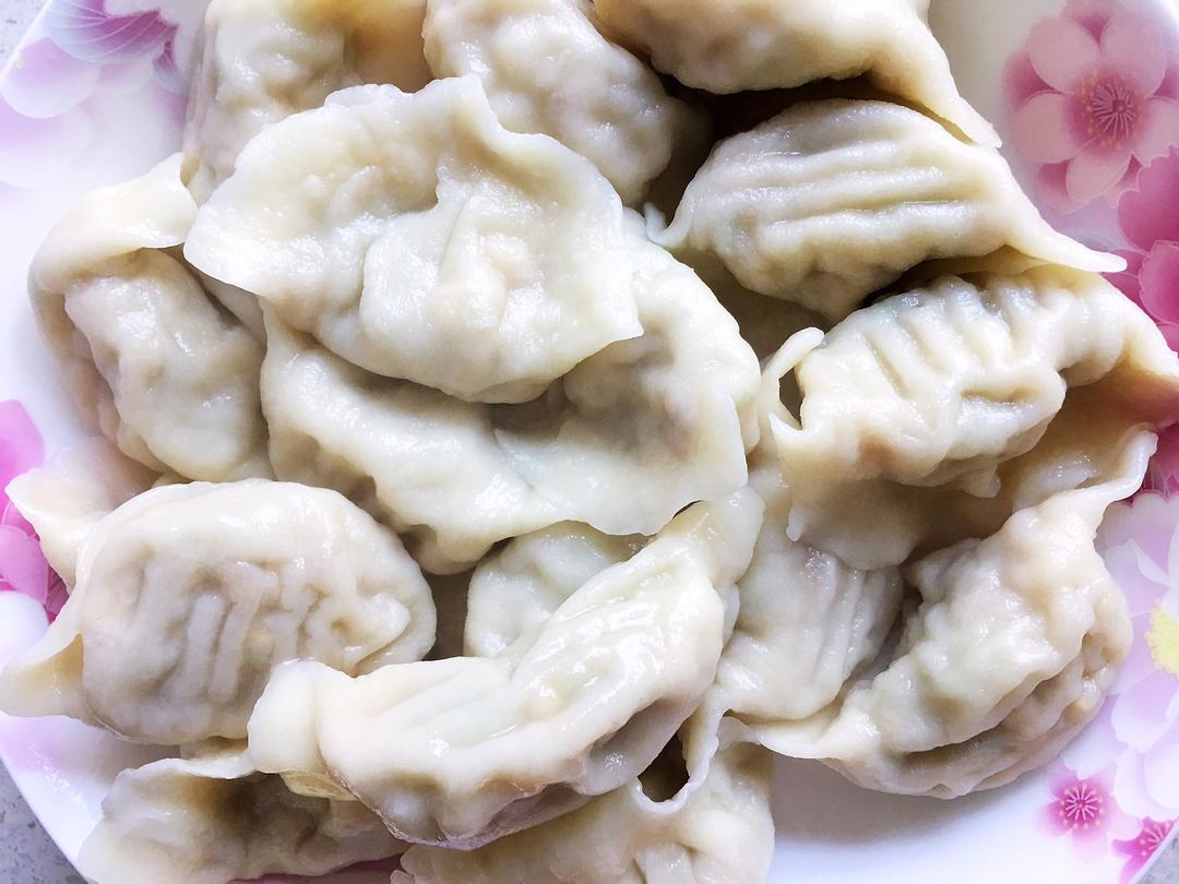 西葫芦鸡蛋饺子