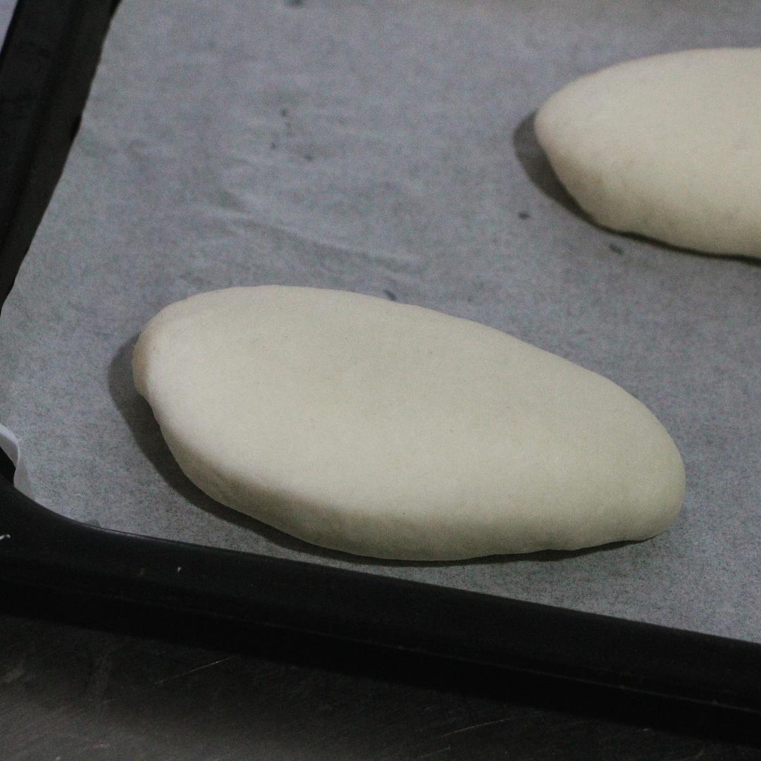 【纺锤形砂糖黄油餐包的做法步骤图】MUYE-制作