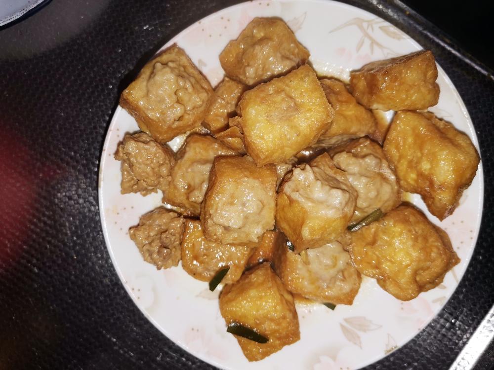 酿豆腐泡