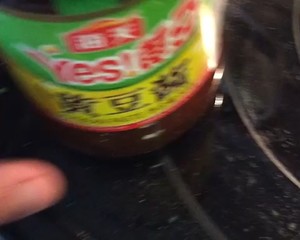 极力推荐的东北大酱新做法。一个月后就能吃!的做法 步骤5