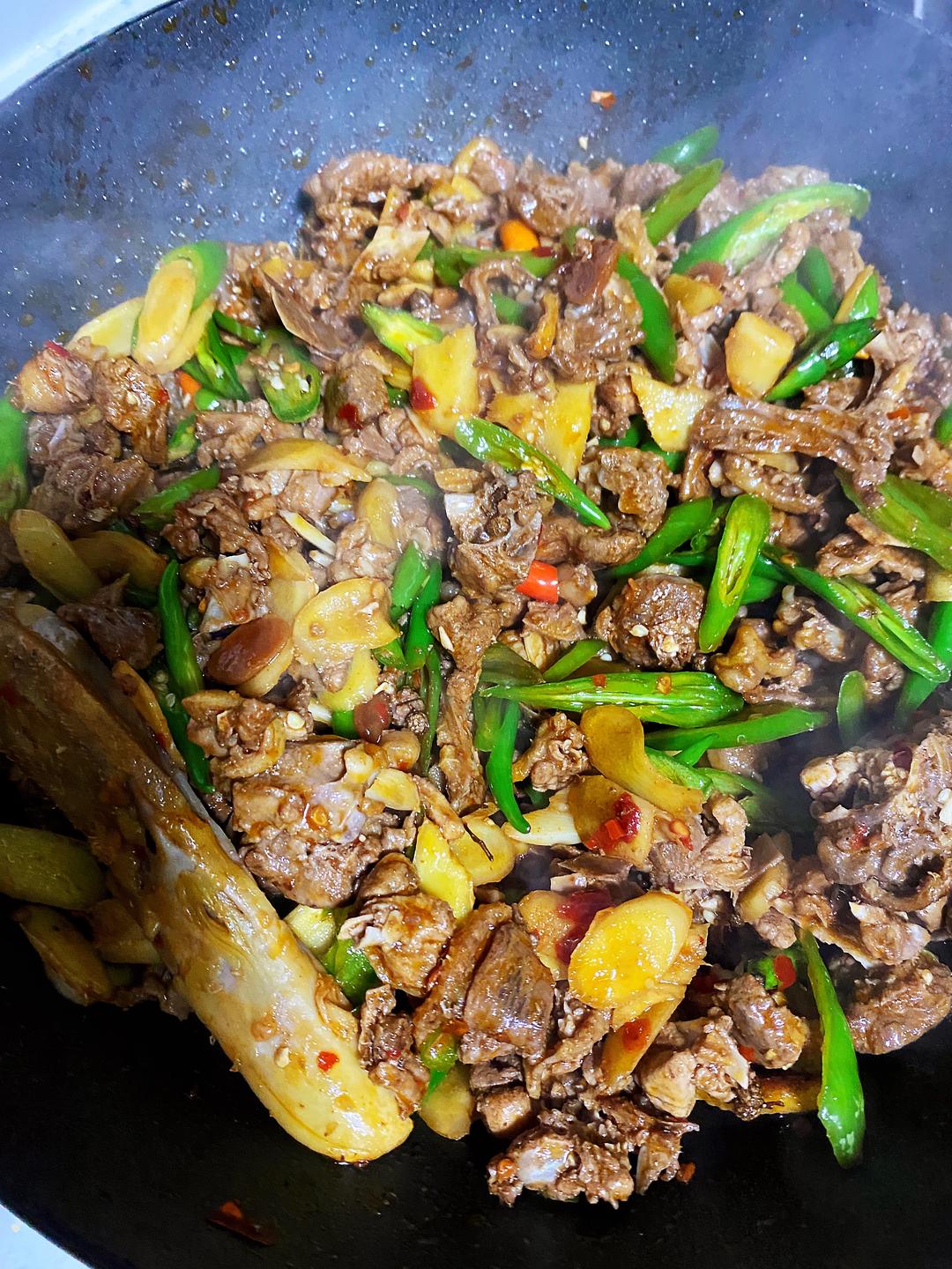 姜爆鸭子子姜炒鸭子
