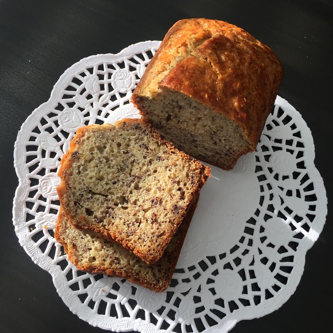 aires做的香蕉蛋糕 banana bread